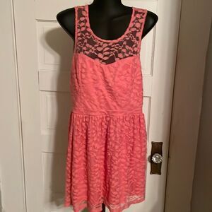 Retro XL Candies Illusion neckline lace lined keyhole back dress built in bra